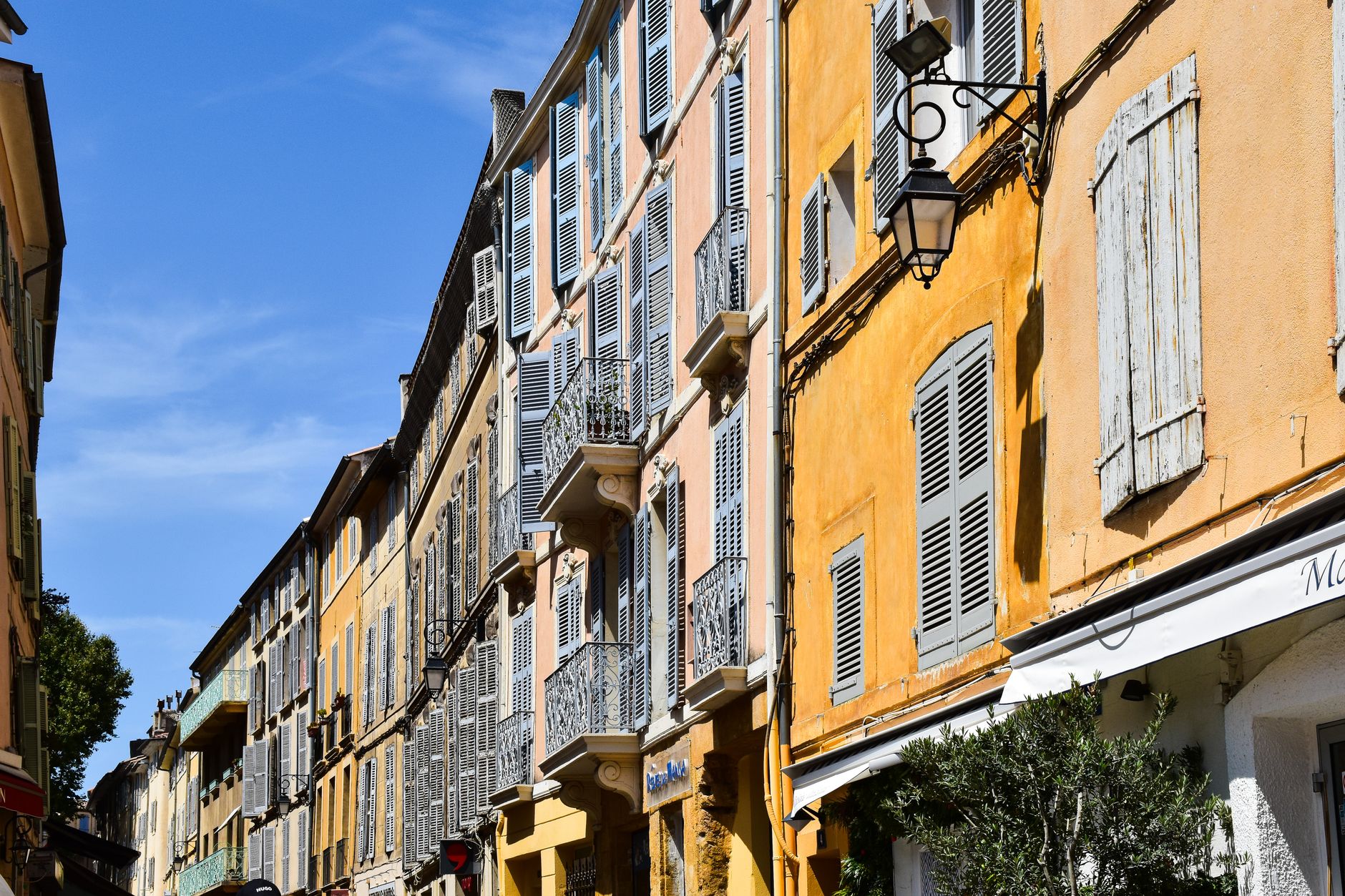 Commissionnaire en douane équipe à Bourges